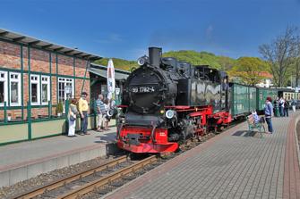 Rasender Roland Selliner Bahnhof